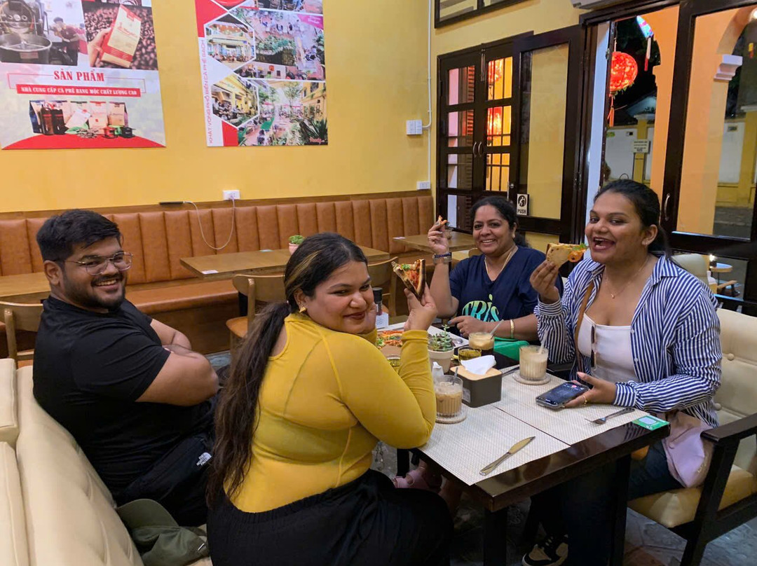 Alaha Coffee & Vegetarian Food