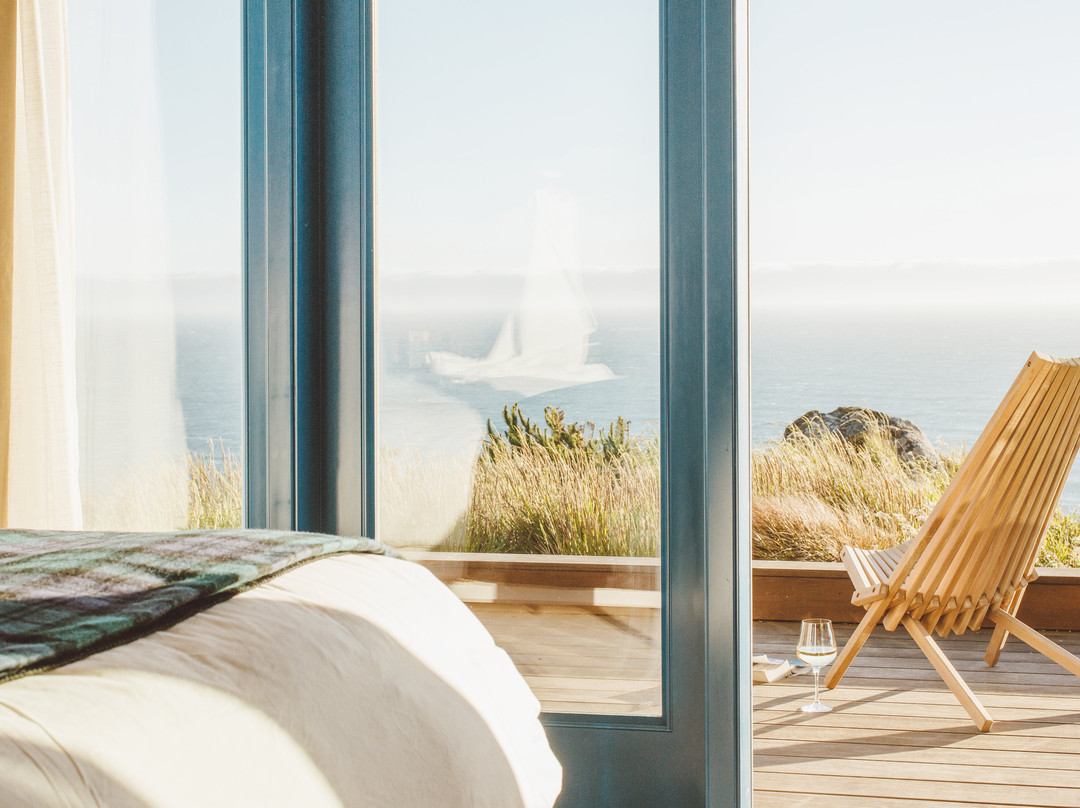 木材海湾酒店主图