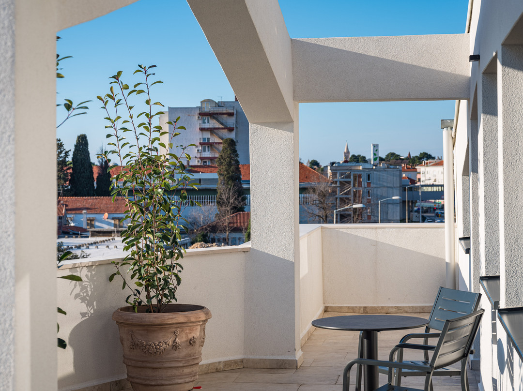 Miramare Hotel主图