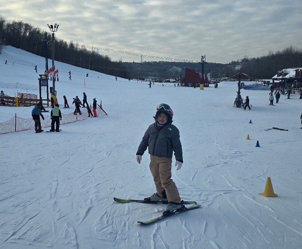 兔子坡滑雪场-埃德蒙顿必去景点