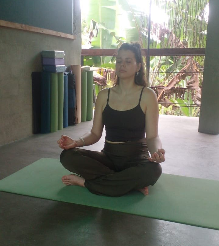 Nature Side Yoga & Ayurveda-希克杜沃必去景点