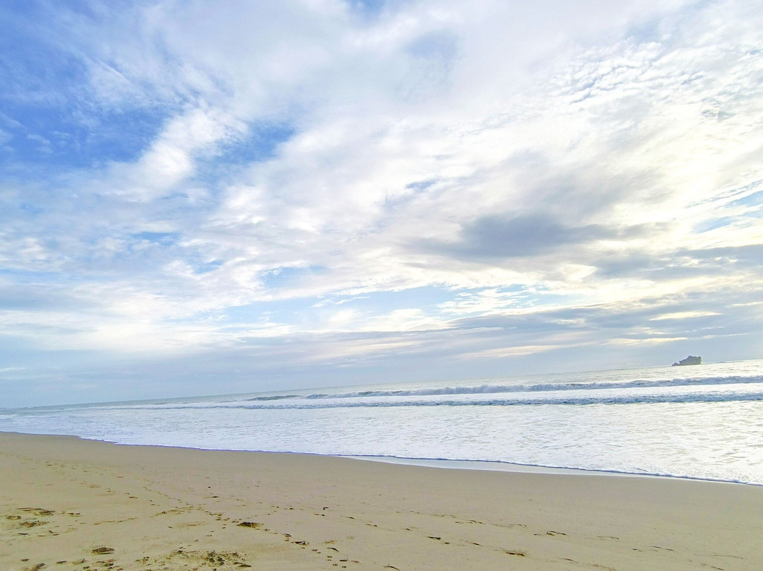 Ragara Beach Resort主图