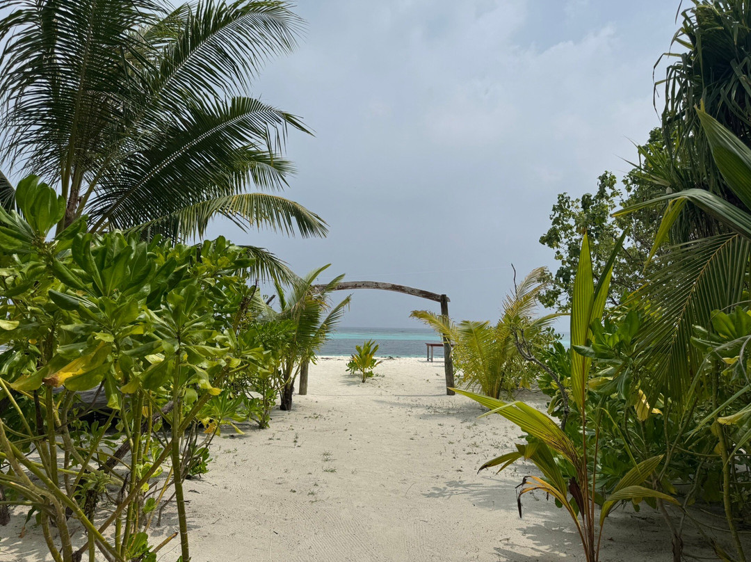 Atoll Residence Dhangethi