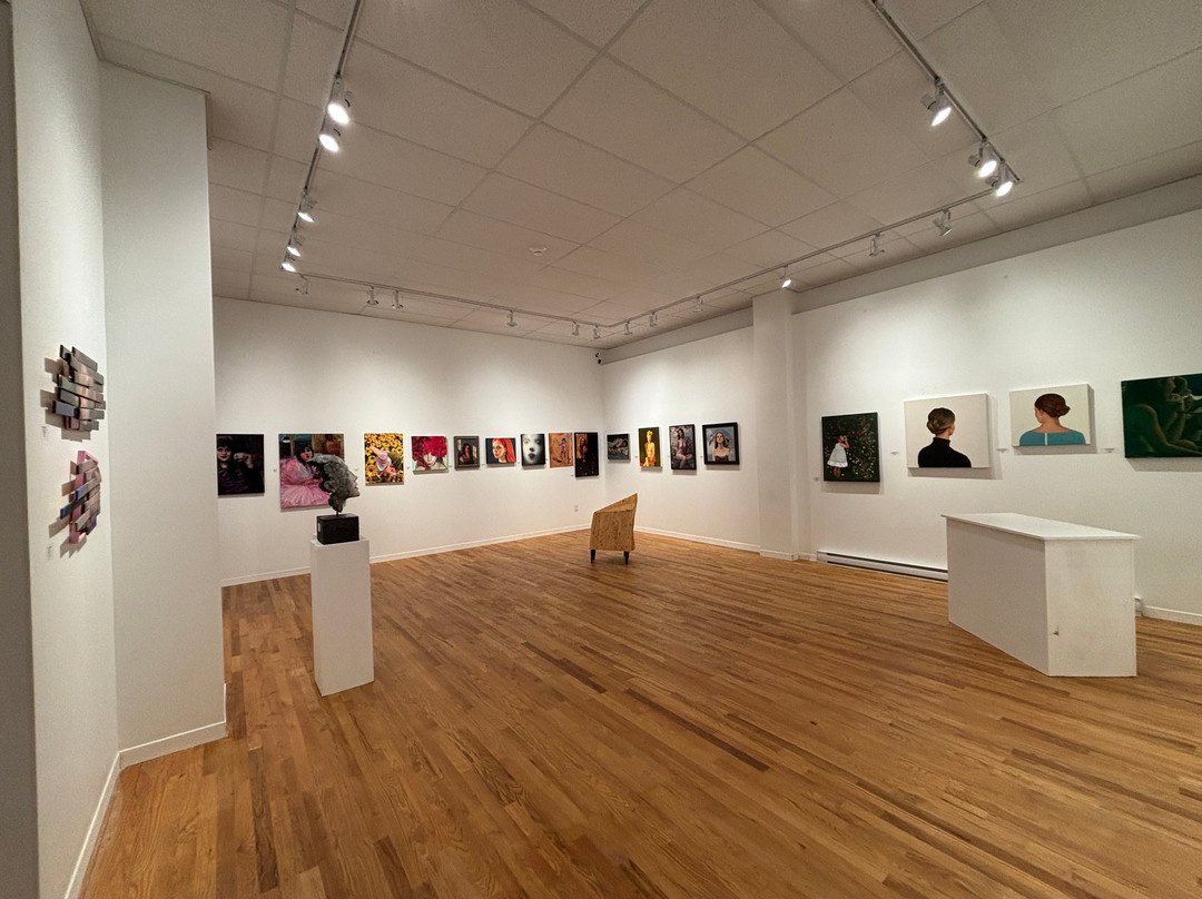James Baird Gallery景点图片