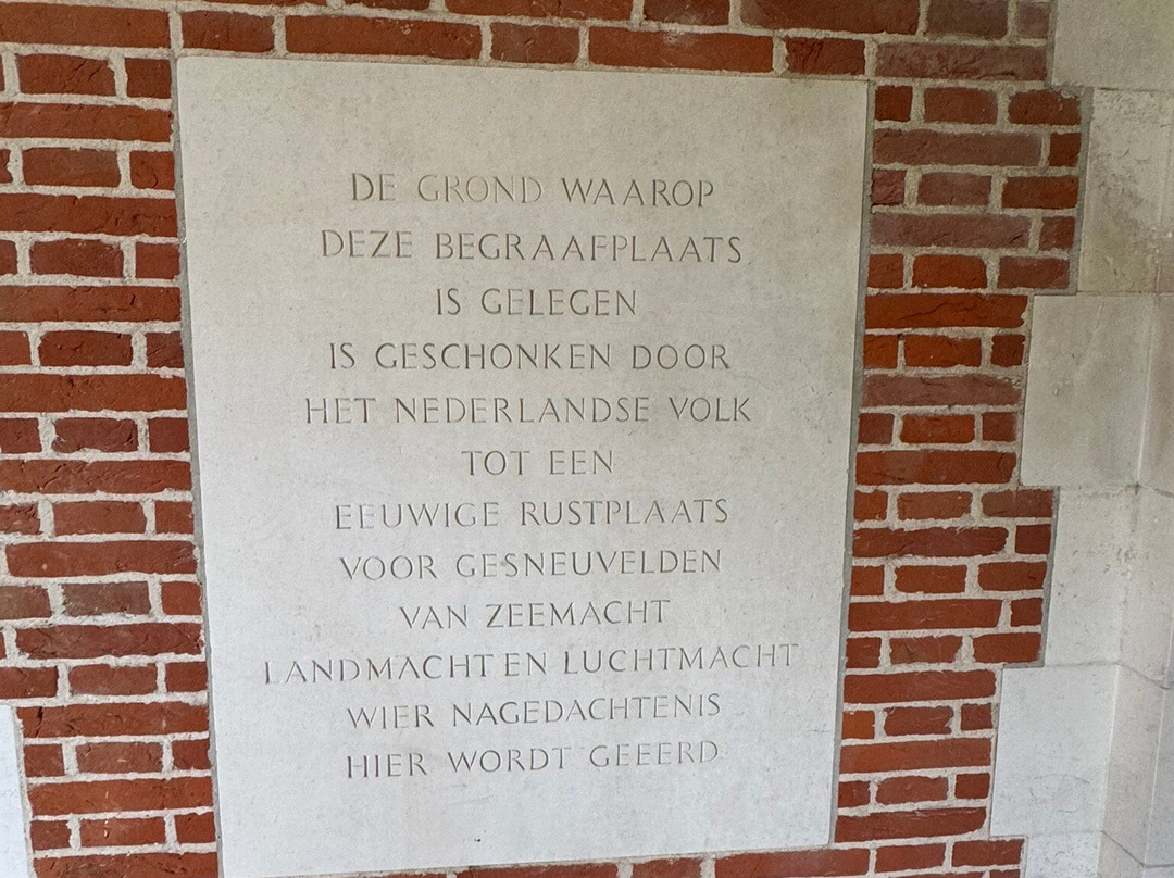 Venray War Cemetery-芬拉伊必去景点