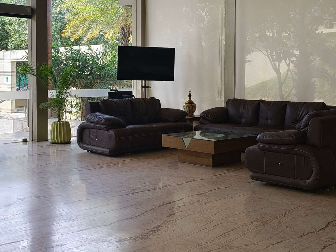 Hill View Resort主图