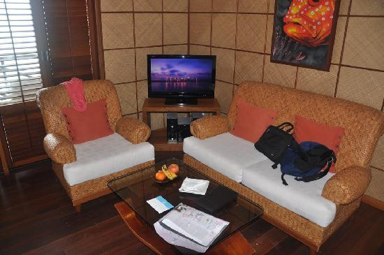 库拉玛蒂岛度假酒店主图