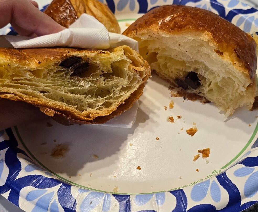 Bonjour French Bakery & Cafe