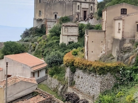 Etna People-陶尔米纳必去景点