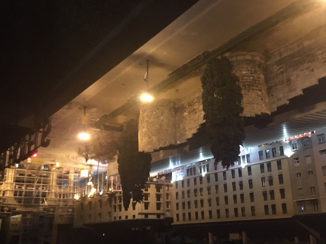 NH萨拉戈萨城市酒店主图
