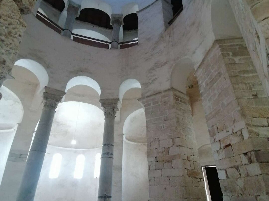 Church of St. Donat景点图片
