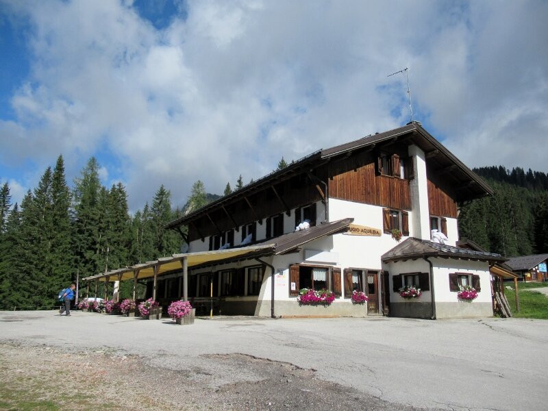 Passeggiata dal Rifugio Aquileia al Rifugio Città di Fiume景点图片