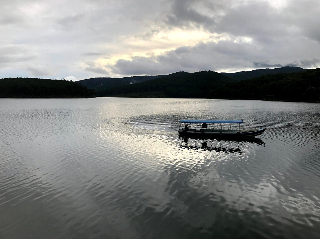 Tuyen Lam Lake-大勒必去景点