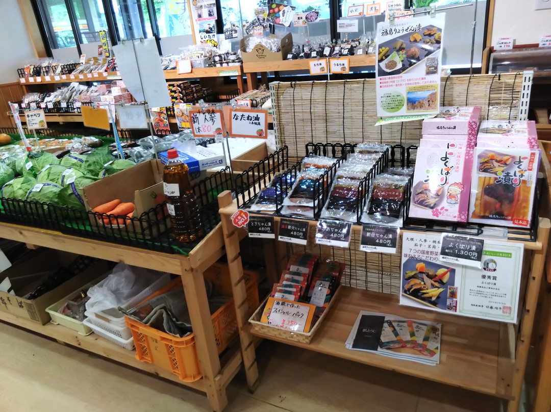 Michi-no-Eki Sakura no Sato-二松本市必去景点