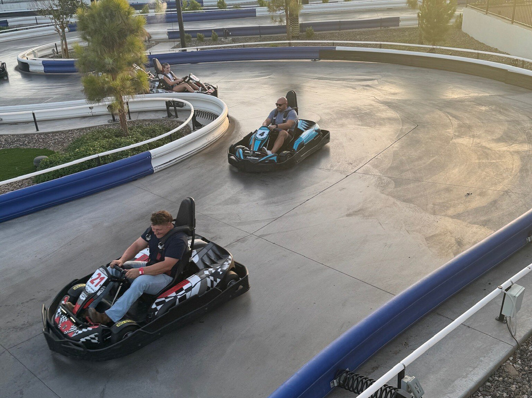 Pecan Lake Entertainment-Queen Creek必去景点