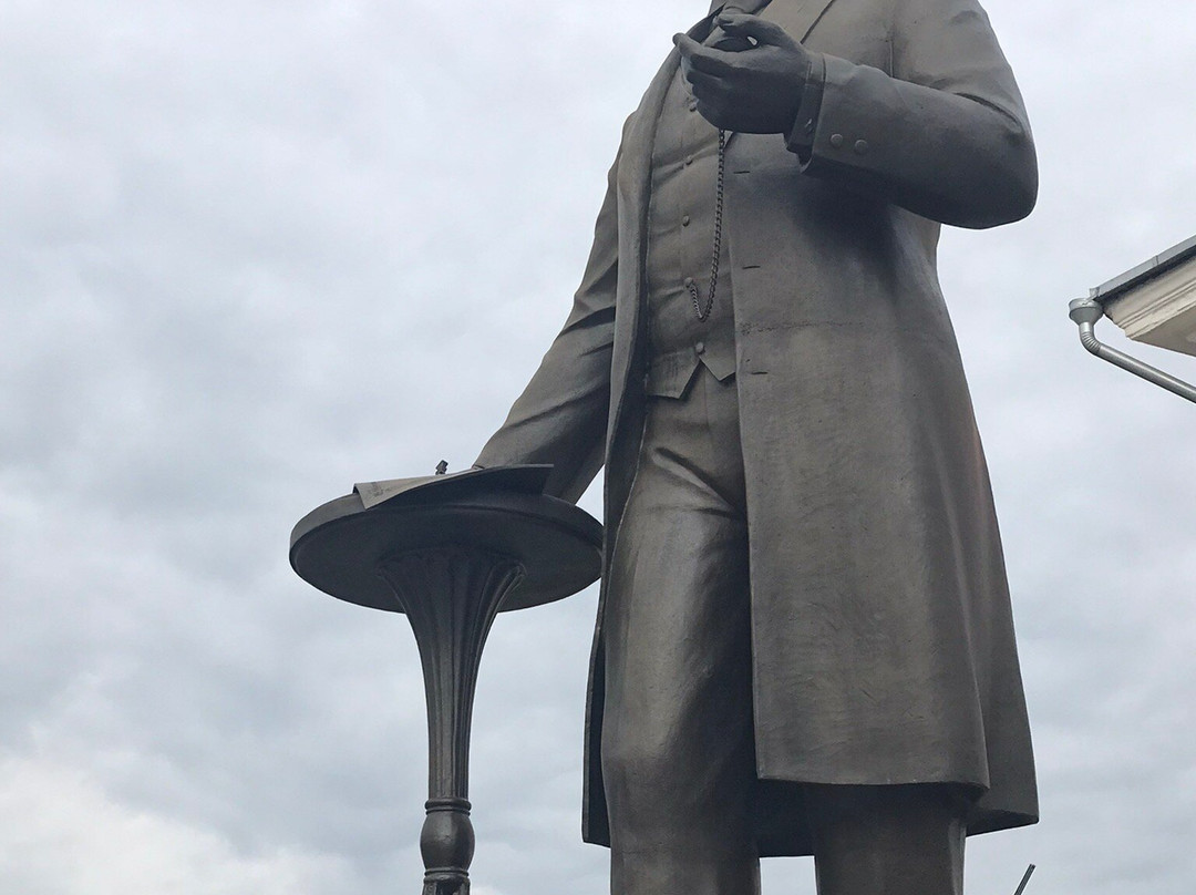 Savva Mamontov Statue-雅罗斯拉夫必去景点