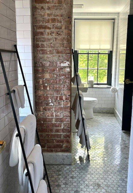 Hasbrouck House主图