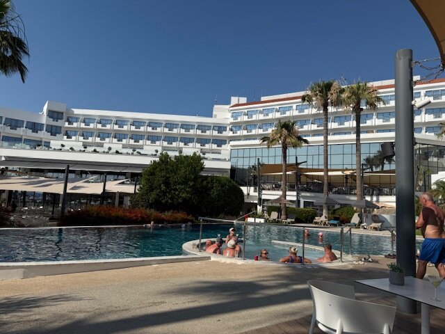 St. George Beach Hotel & Spa Resort-浴室