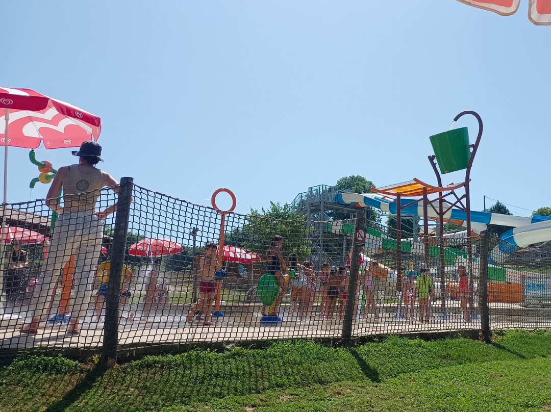 Parc Du Griffon-Caubon-Saint-Sauveur必去景点