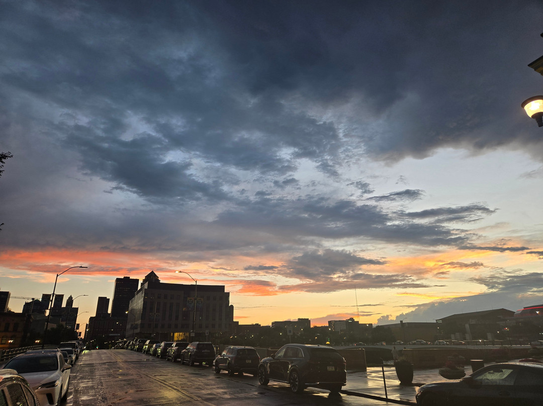 Embassy Suites by Hilton Des Moines Downtown主图