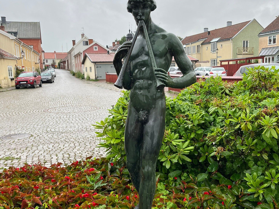 Statyn ''Pan''