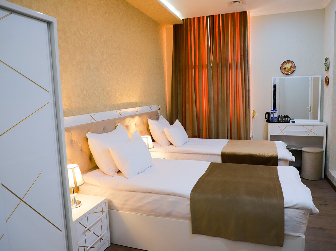 Kitab酒店住宿-The Royal Hotel