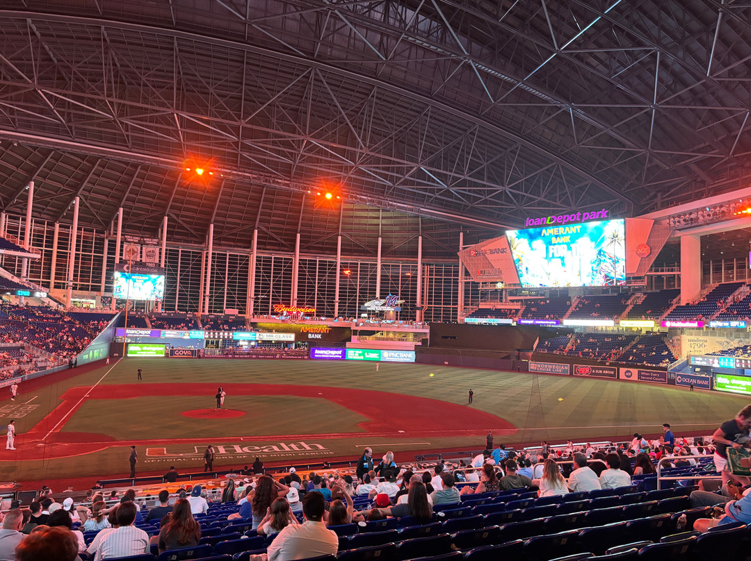 马林鱼棒球场-迈阿密必去景点