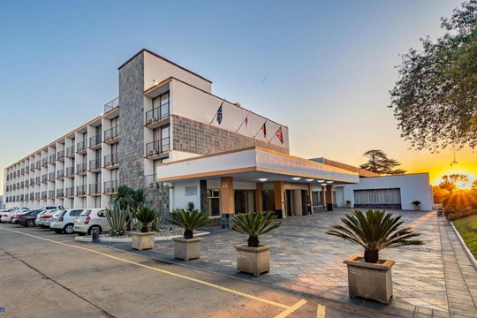 African Sky Ermelo Inn