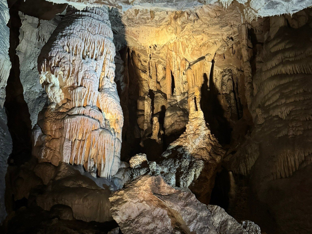 Cerovac Caves-Gracac必去景点