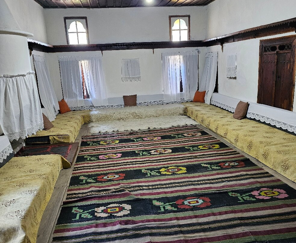 Zekate House-吉诺卡斯特必去景点