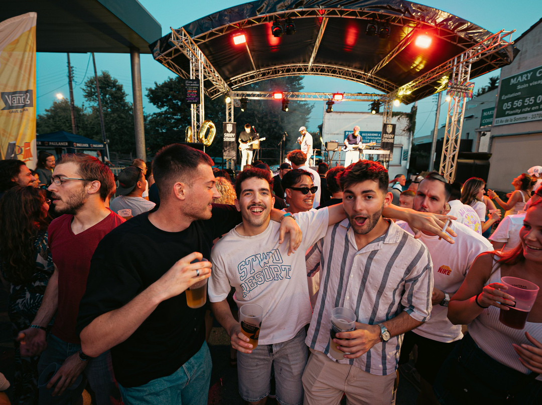 V and B Merignac-Merignac必去景点