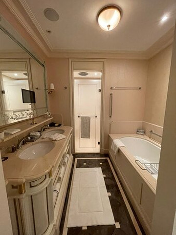 巴黎香格里拉酒店主图