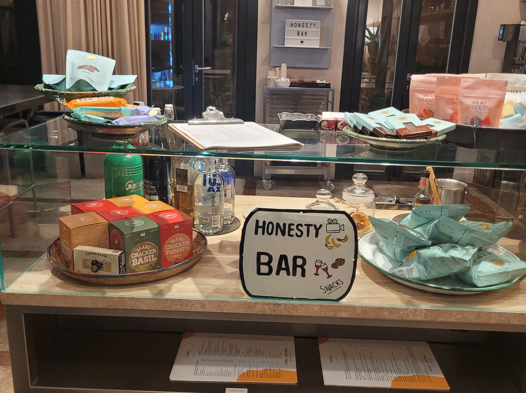 布鲁梅尔酒店主图