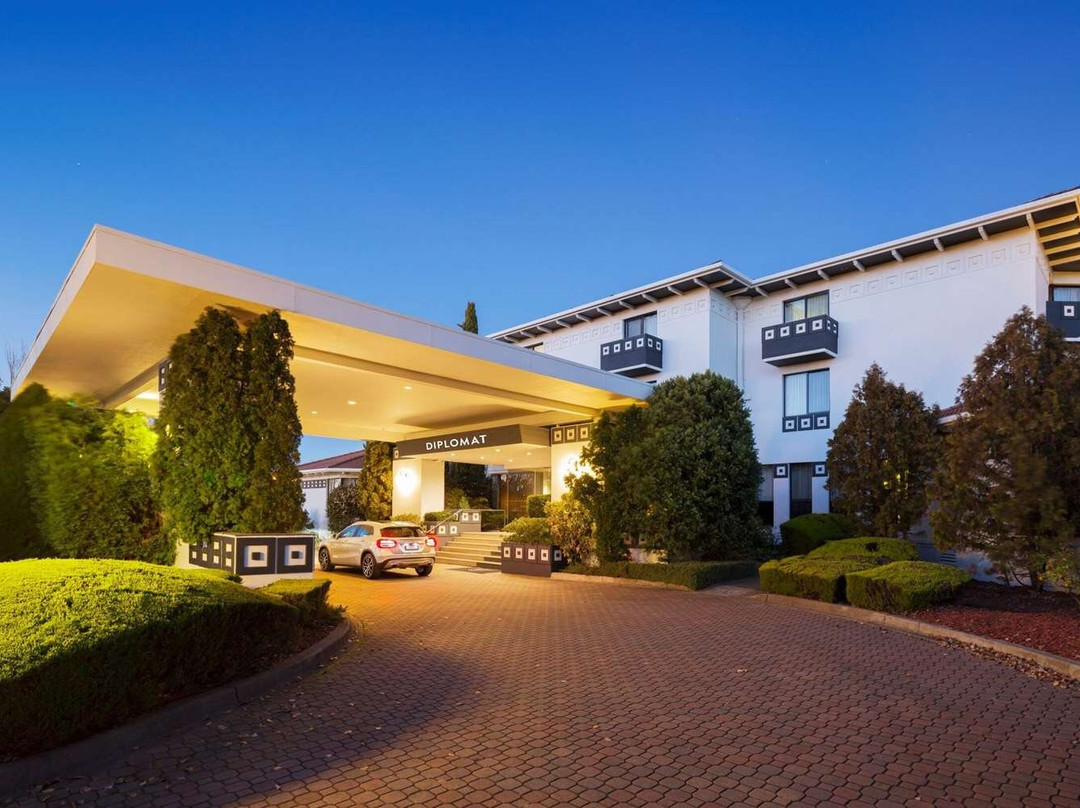 Symonston酒店住宿-外交官酒店