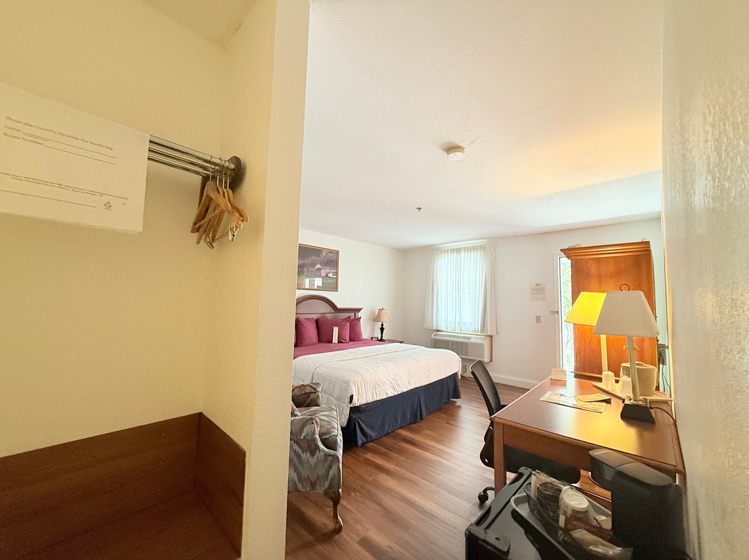 Inn At Cemetery Hill主图