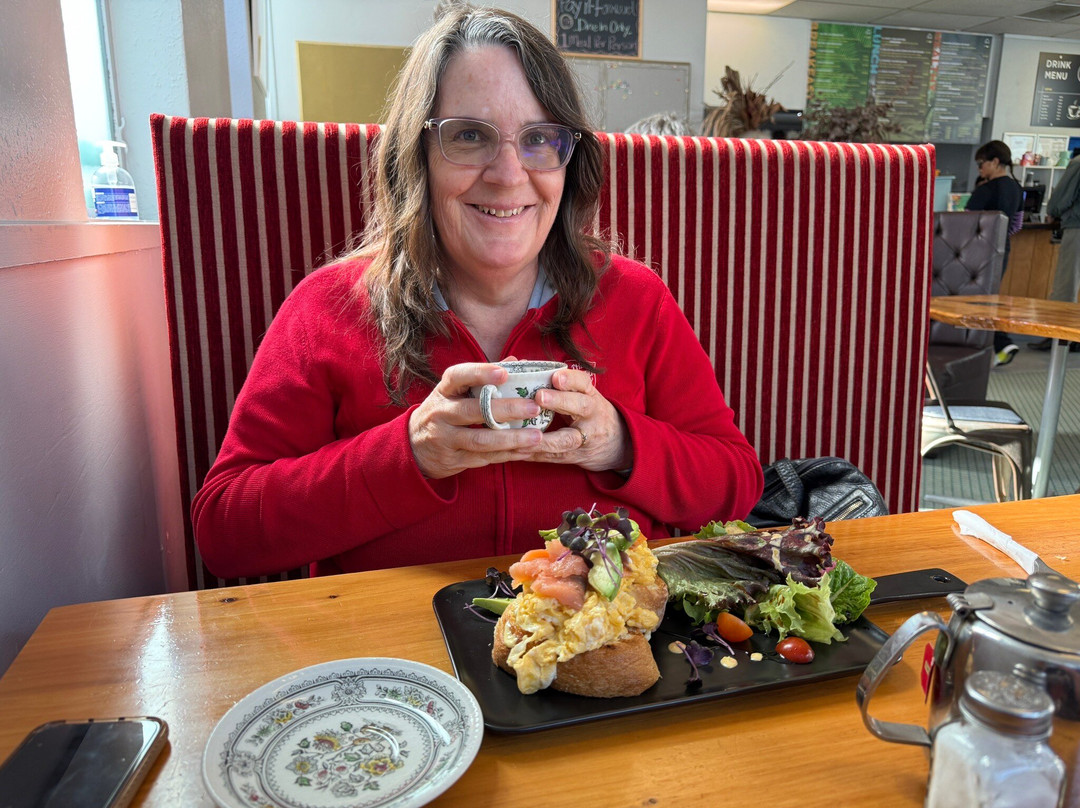 Mj'z Seafood & Whanau Kai Cafe