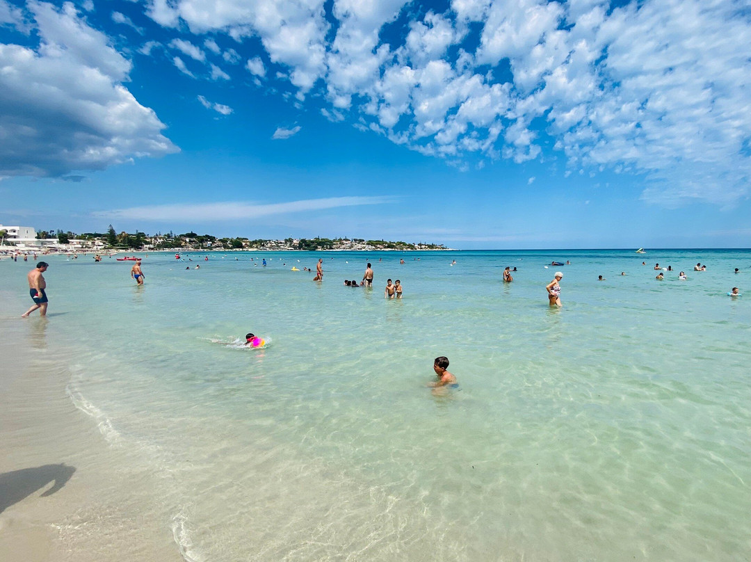 Spiaggia Fontane Bianche-Fontane Bianche必去景点
