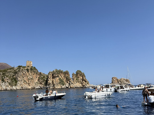 Campanella Rent-戈尔福海堡必去景点