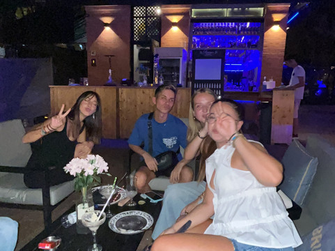 Premier Garden Cocktail Bar-塞维利亚必去景点