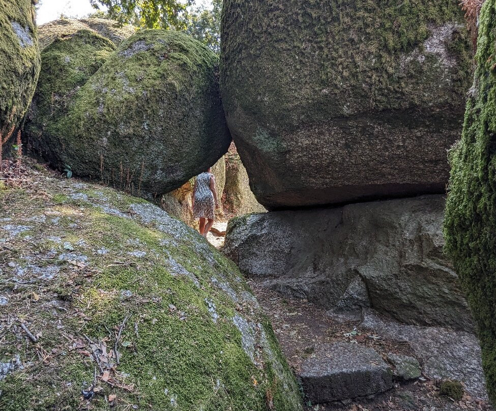Montanha- Parque da Penha-吉马良斯必去景点