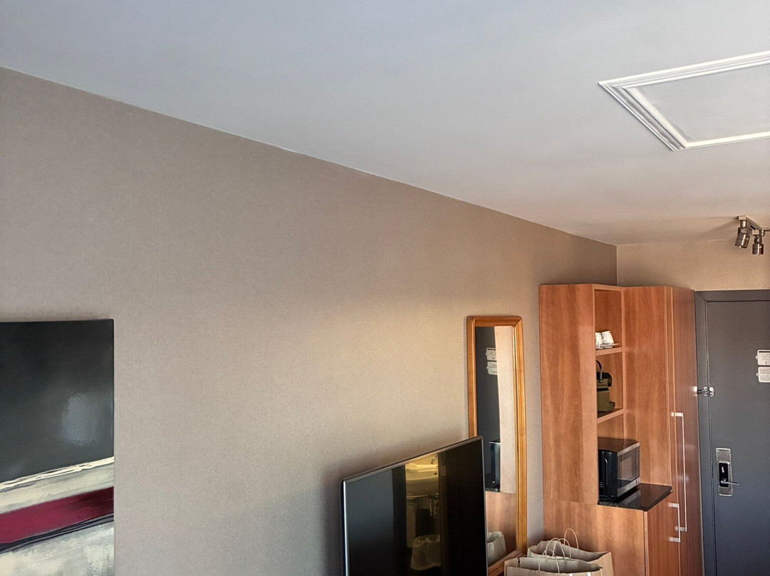 爱瑞斯特卡特贝斯特韦斯特PREMIER酒店主图