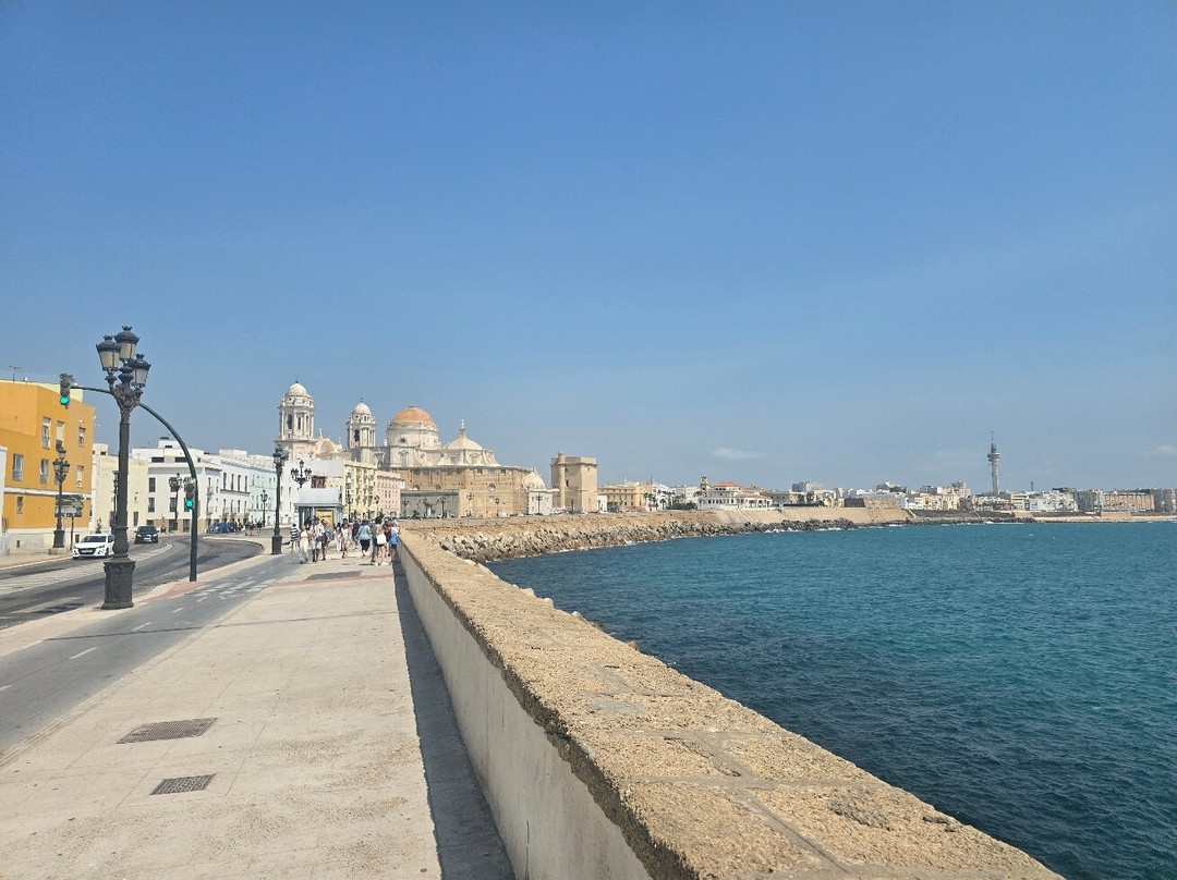 Playa La Caleta-加的斯市必去景点