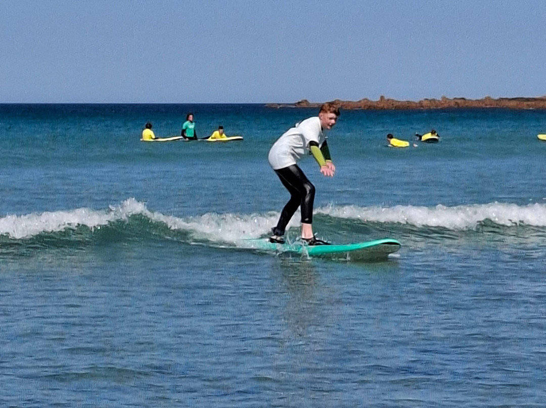 Guernsey Surf School-Castel必去景点