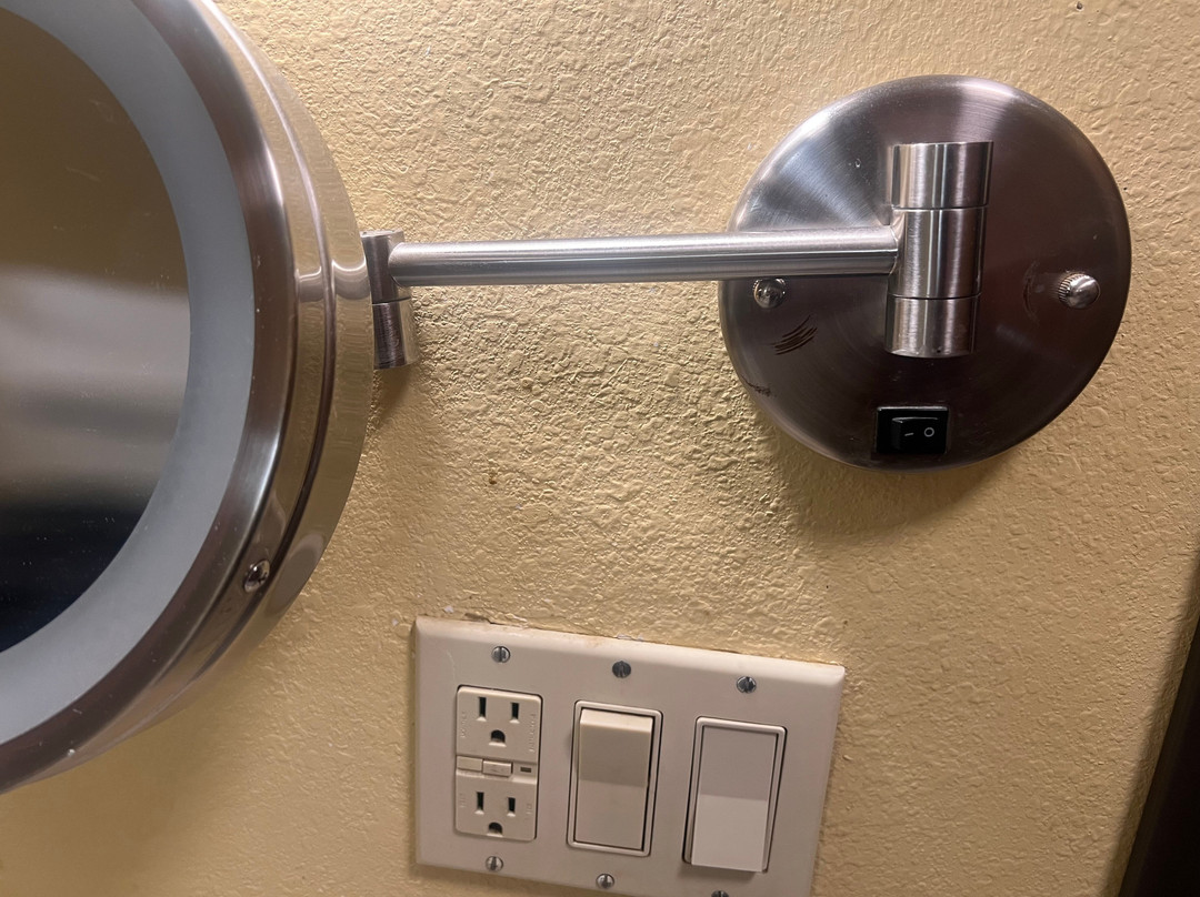 MCM Elegante Lodge & Resort主图