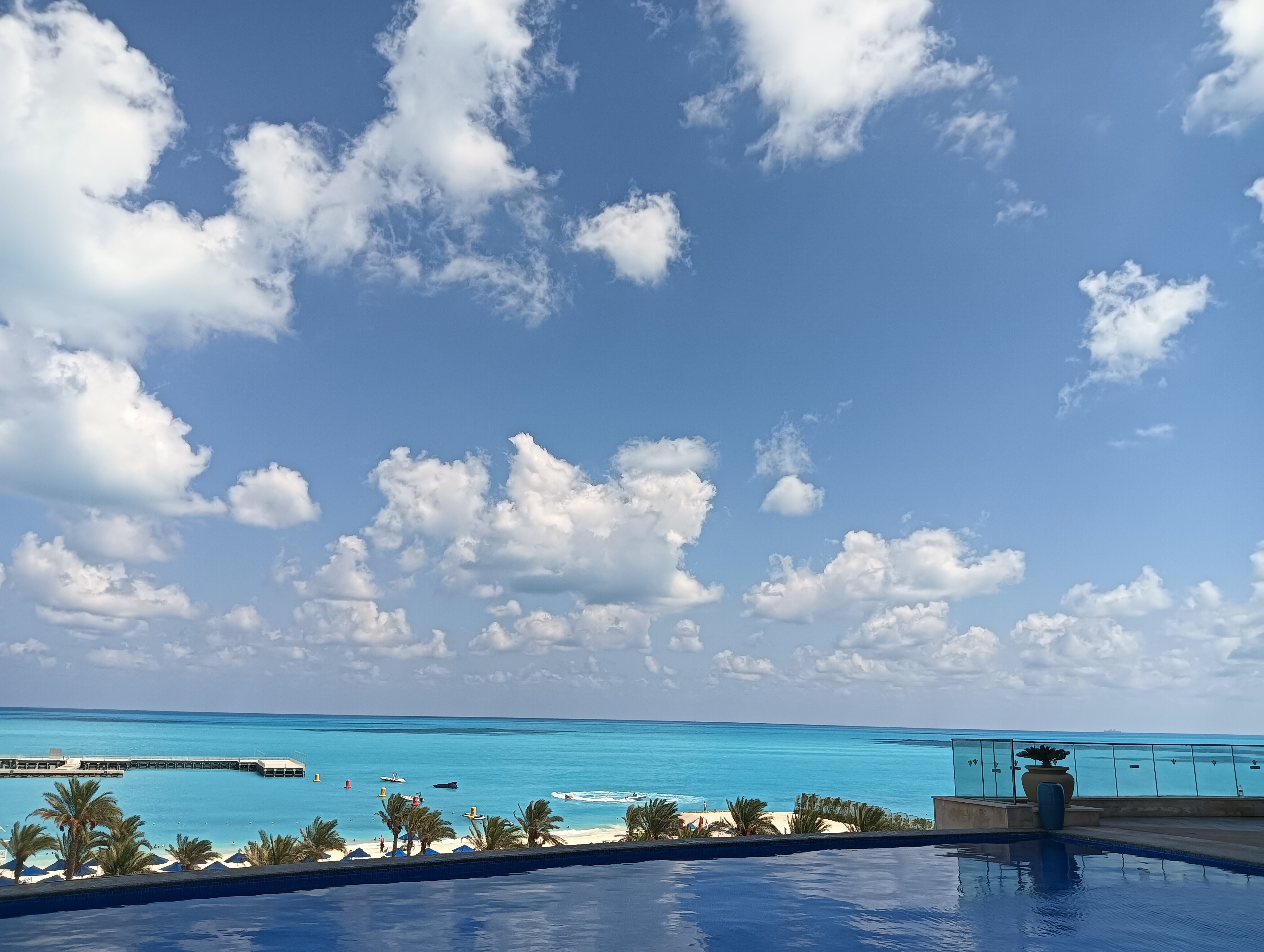 Rixos Premium Alamein-泳池