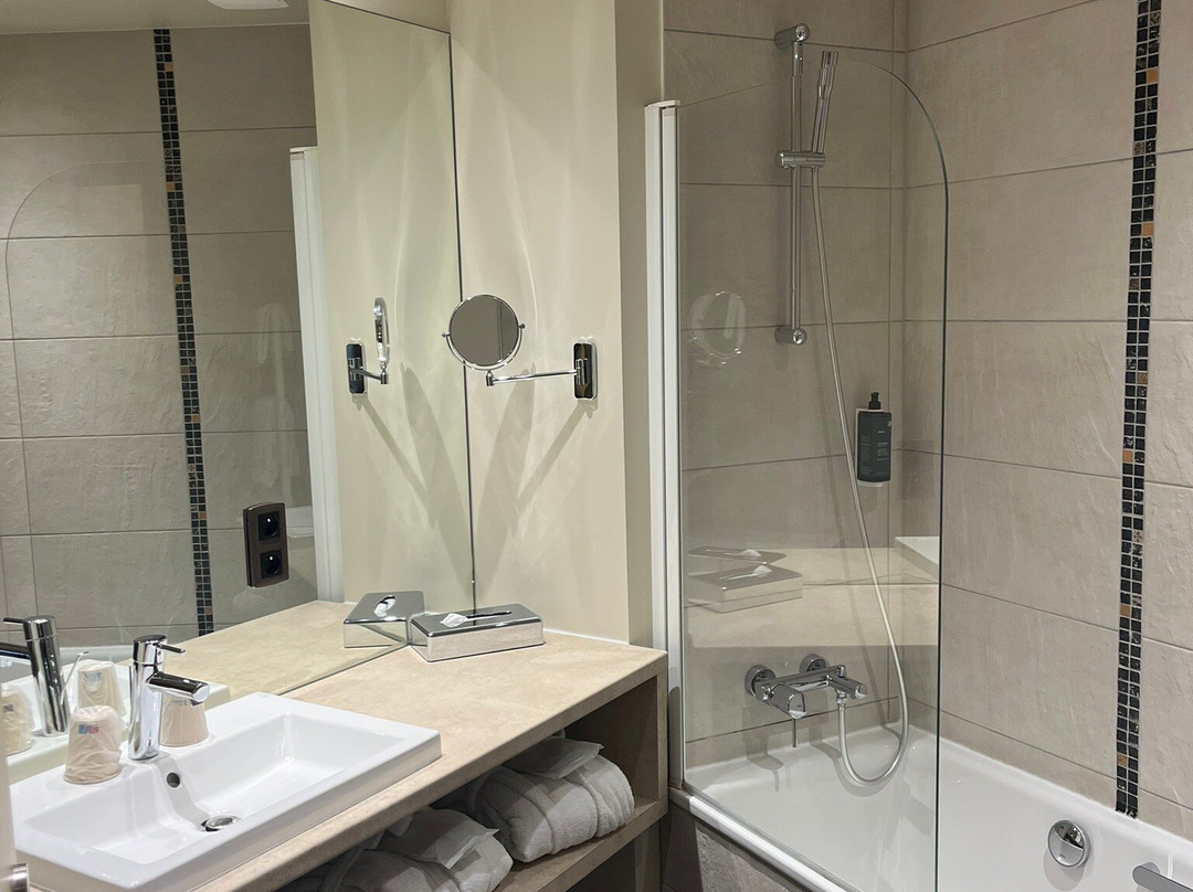 Best Western Plus Hotel Escapade Senlis主图