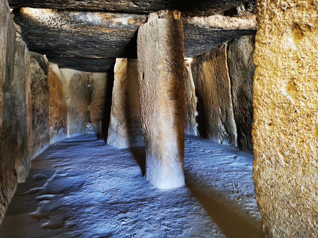 Dolmenes de Antequera-安特克拉必去景点