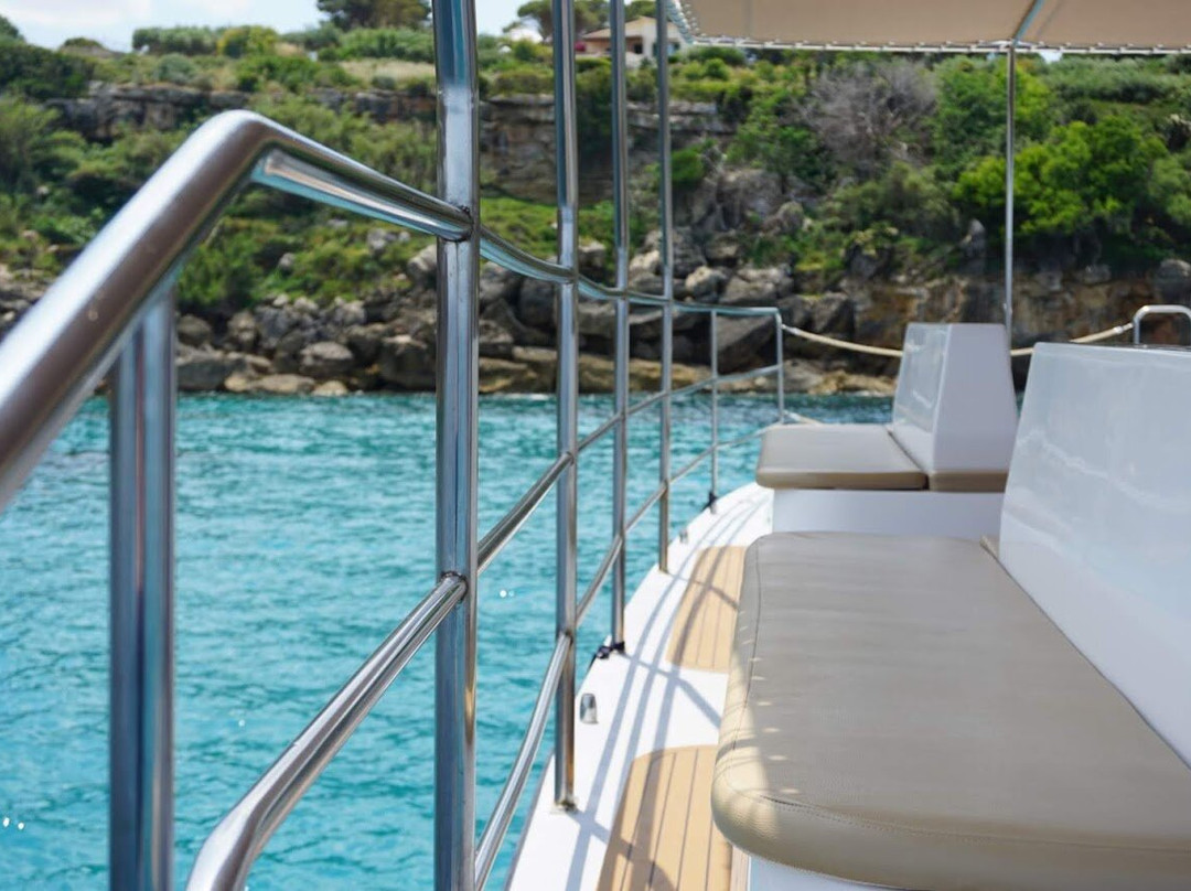 Raggio di Sole Tour-戈尔福海堡必去景点