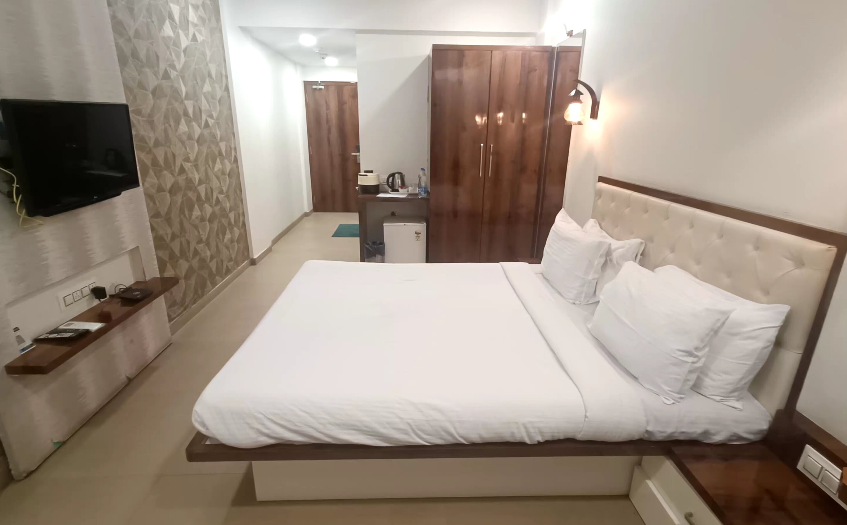 Visava Amusement Park & Resort, Panvel-客卧