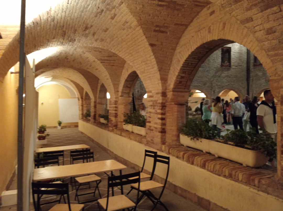 Palazzo Comunale di Città Sant'Angelo-Citta Sant'Angelo必去景点